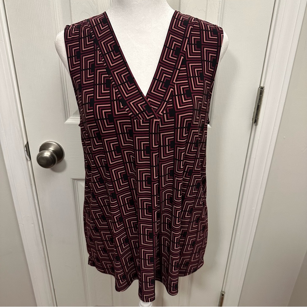 TH Burgundy Women's Pantsuit - Picture 2 of 7